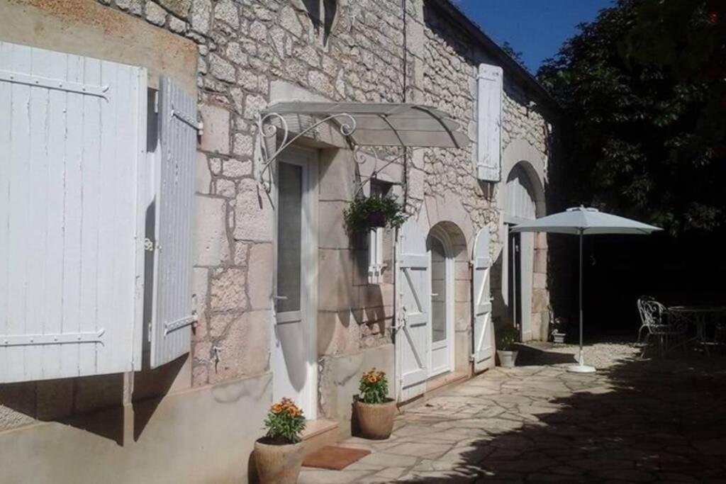 Maison De Charme En Perigord 10 Personnes La Maison D'Albertine Peyrillac-et-Millac Exterior foto